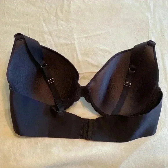 Vince Camuto Black 42C Lightly Padded Full Coverage Bra. - Picture 5 of 8